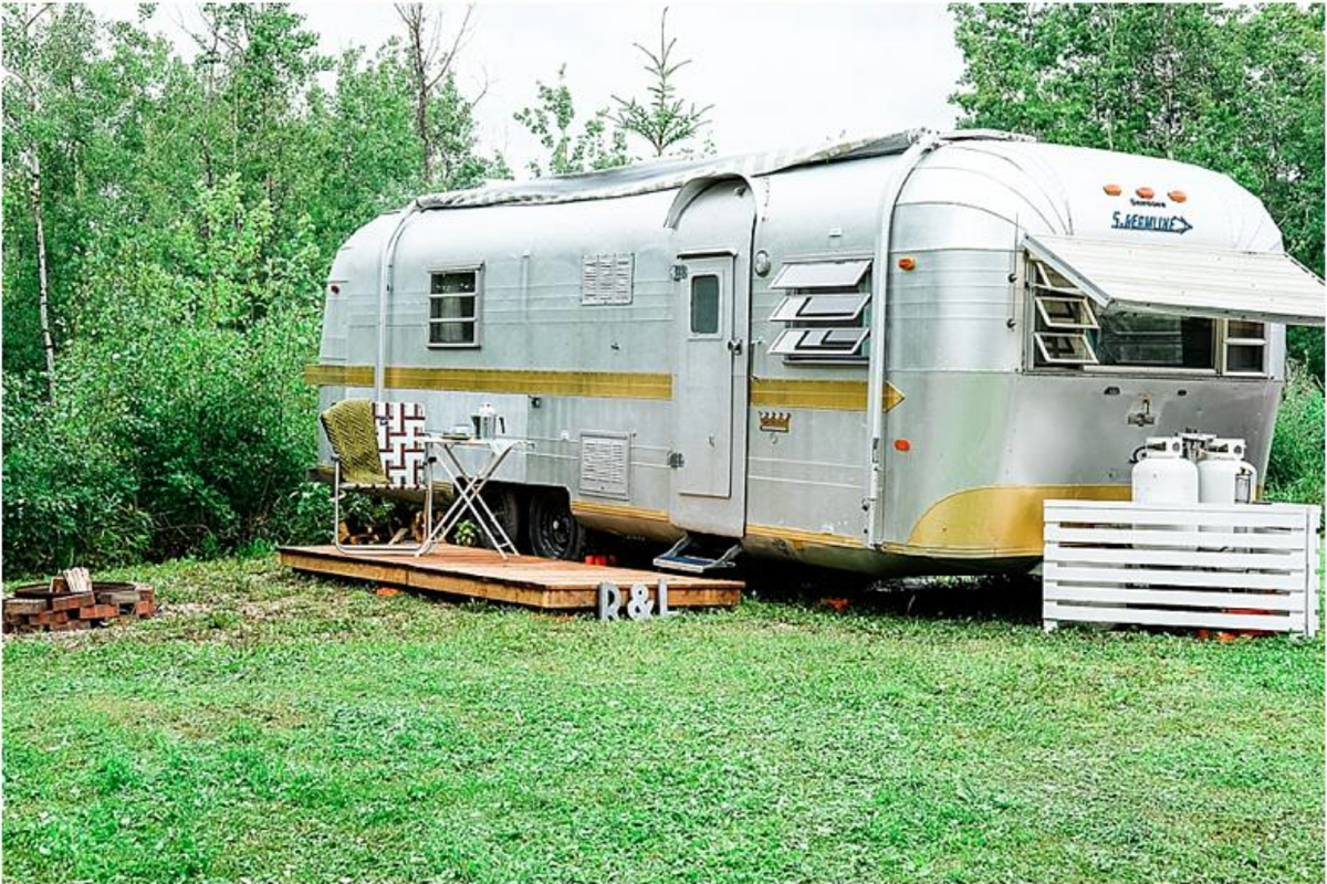Guest Blog by YEG Inspired | Repurposed Pallets for a Portable Trailer ...