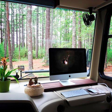 10 Work-From-Home Setups For Your RV